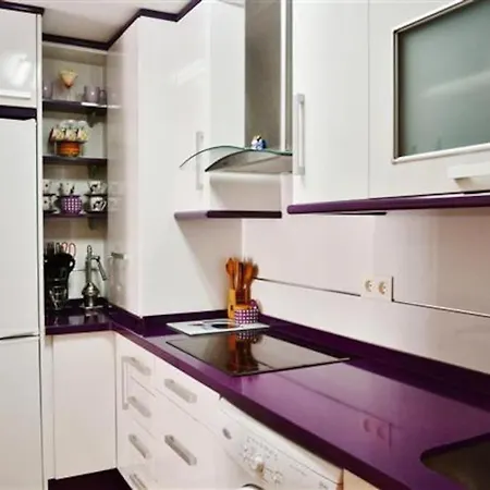 아파트 Moderno Apartamento 살로브레나